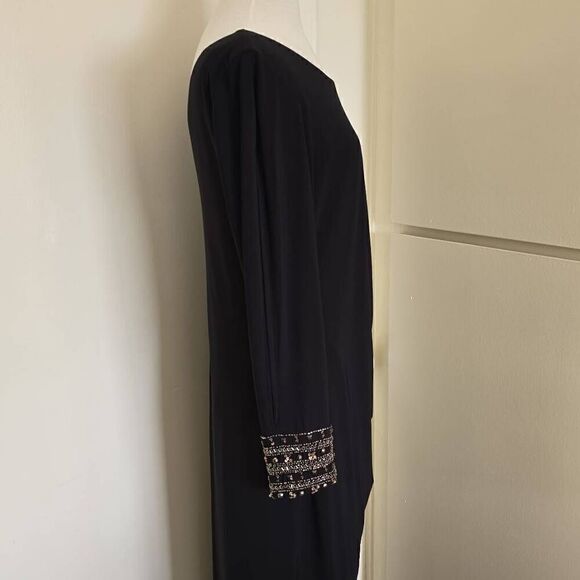 XSCAPE black side embellished and ruched knit gown. Slit sleeves with cuff embel - Picture 7 of 10